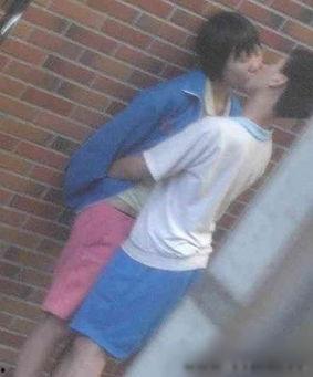 校园门事件 照片,真相与反思